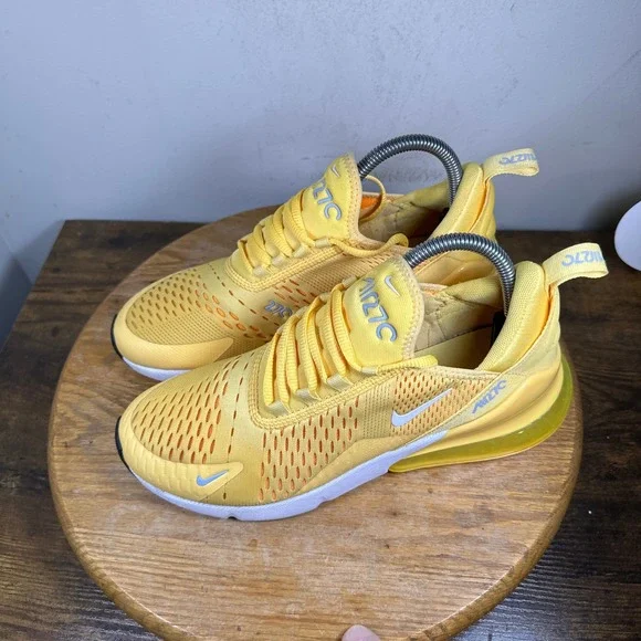 Nike Air Max 270 Women Yellow Running Lifestyle Shoes Size 9 AH6789 701 - Picture 3 of 8